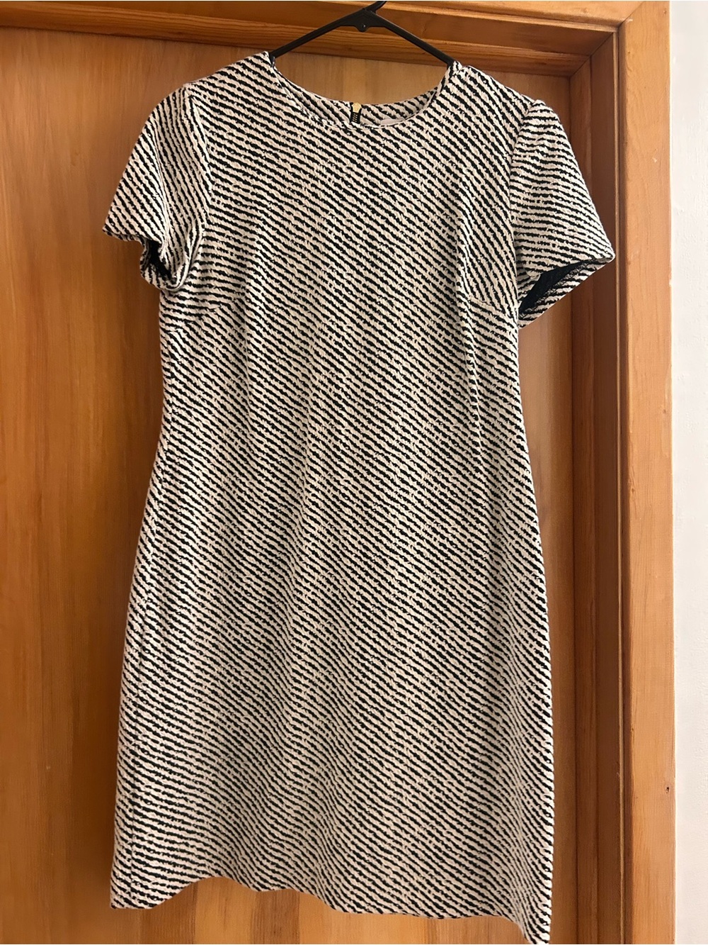 Calvin Klein Black and White Diagonal-Stripe Short Sleeve Shift Dress